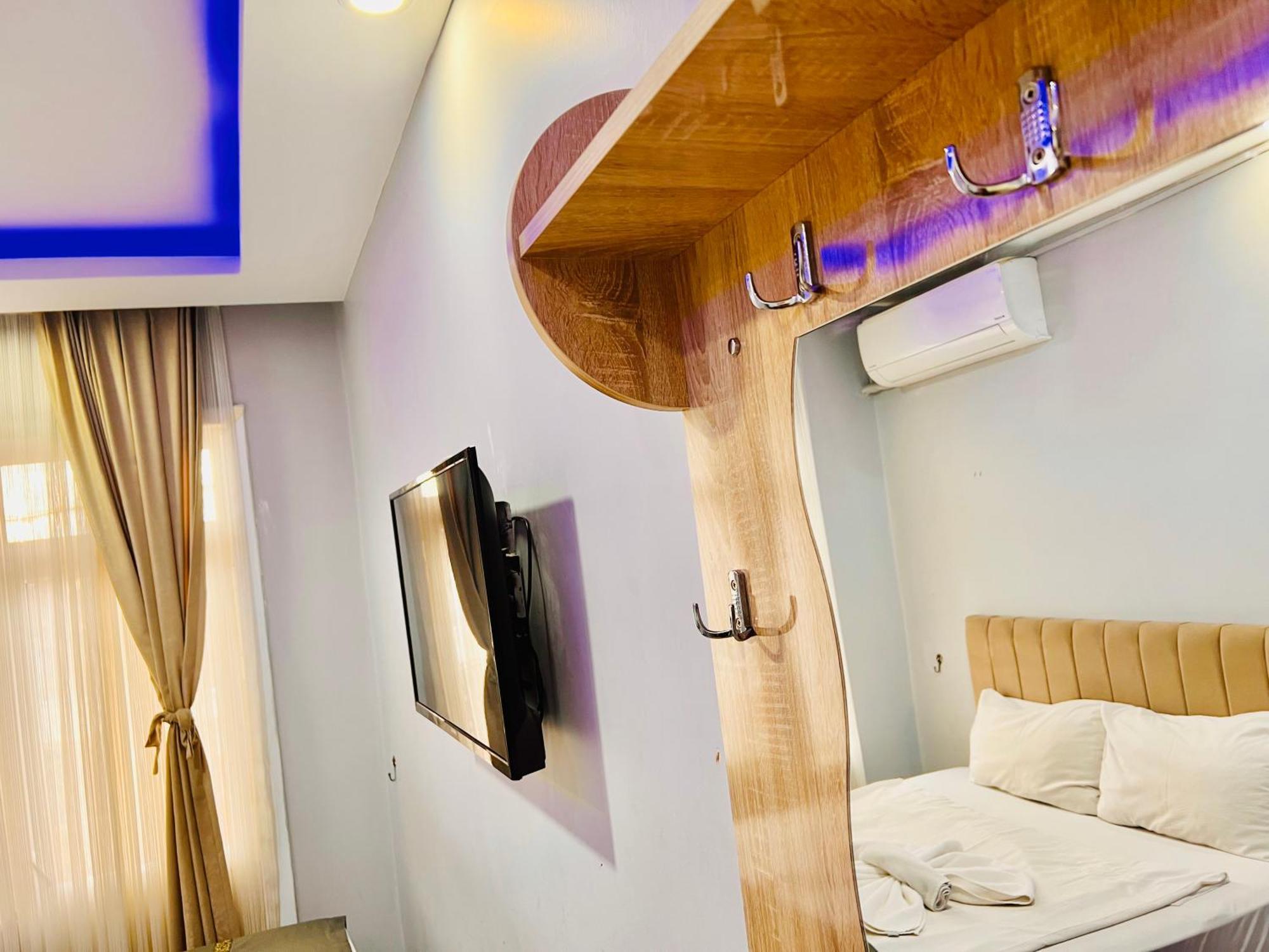 איסטמבול Otel Grand Sami מראה חיצוני תמונה